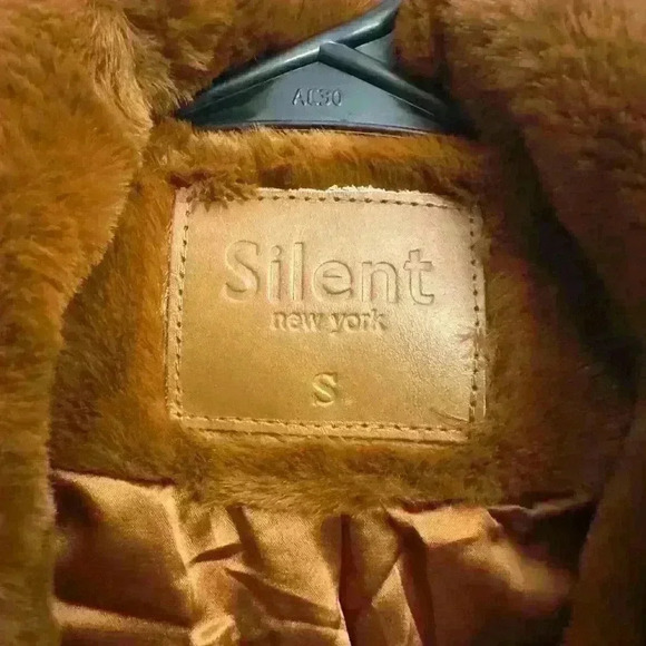 Brand New Silent New York Faux Fur Jacket - Picture 3 of 4